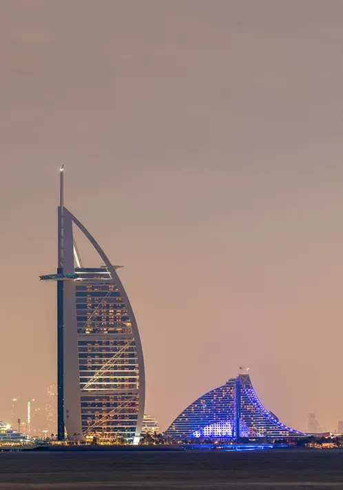 Burj Al Arab vom Wasser aus gesehen