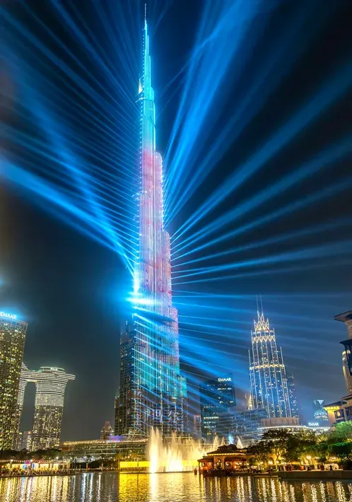 Burj Khalifa strahlt